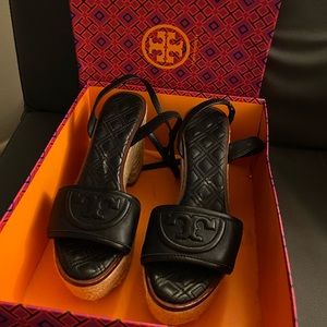 Tory Burch Black Wedges US 7